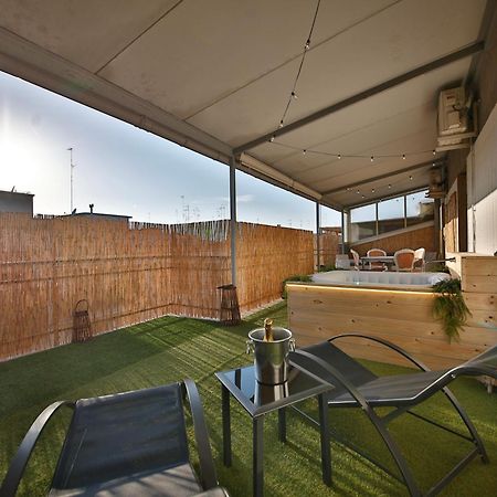 Atticoderossi A 500Mt Da Stazione&Centrostorico Apartment Bari Ngoại thất bức ảnh