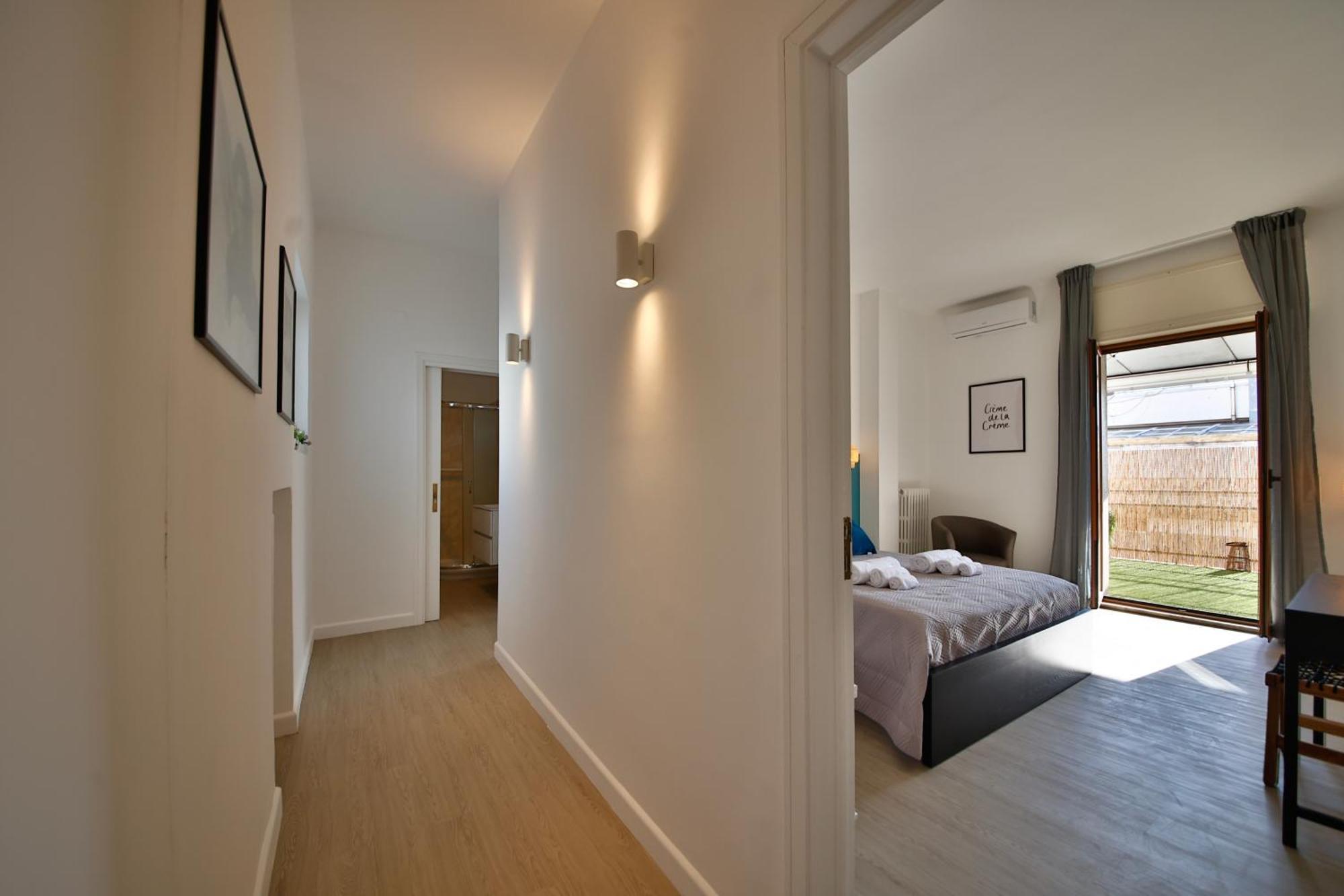 Atticoderossi A 500Mt Da Stazione&Centrostorico Apartment Bari Ngoại thất bức ảnh