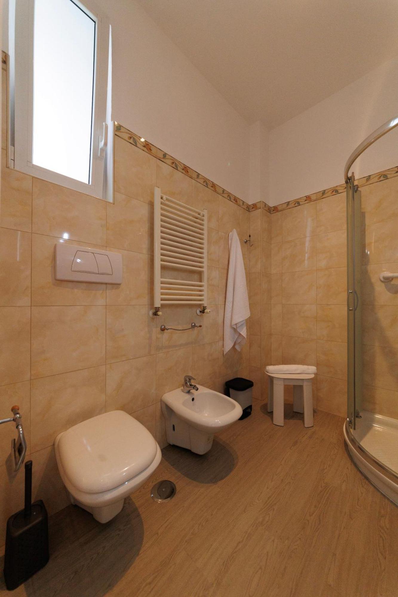 Atticoderossi A 500Mt Da Stazione&Centrostorico Apartment Bari Ngoại thất bức ảnh